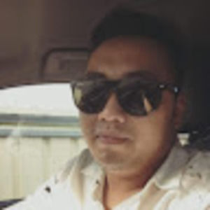 Meet your Posher, Derick